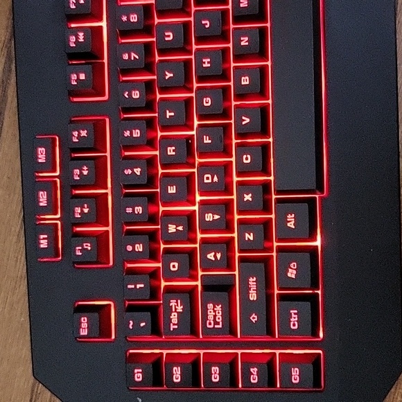 New Blackweb Customizable PC Gaming Keyboard - Picture 3 of 6